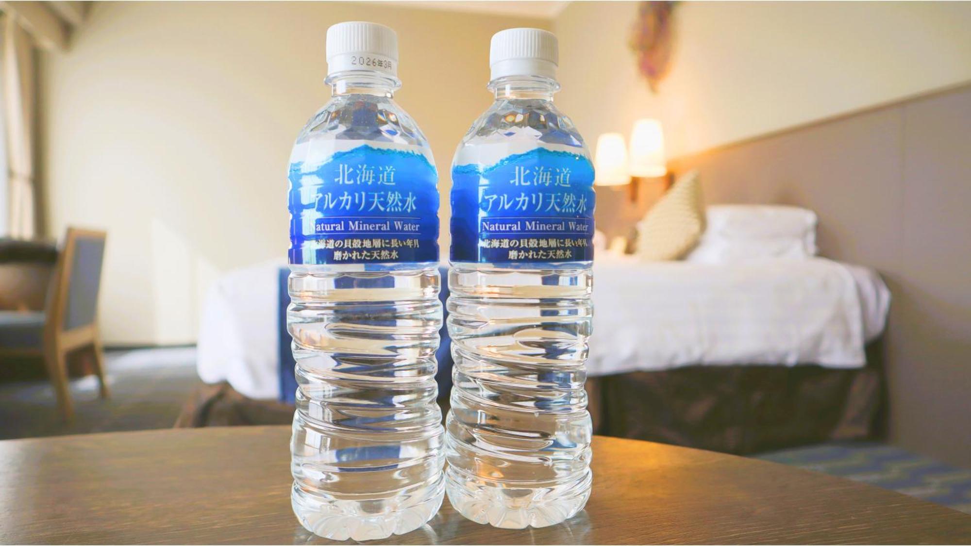 Premier Hotel Nakajima Park Sapporo Eksteriør bilde Bottled water